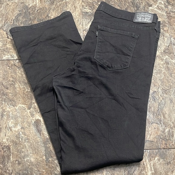 Levi 315 Bootcut Jean - Picture 3 of 5